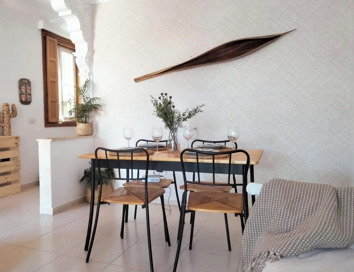 La Casita Hotel Arona  0*, Arona (Tenerife)